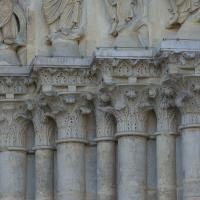 Collégiale Notre-Dame de Mantes-la-Jolie - Exterior, western frontispiece, center portal, south jambs, capitals