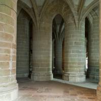 Abbaye du Mont-Saint-Michel - Interior, crypt (Crypte des Gros Piliers)