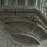 Abbaye du Mont-Saint-Michel - Interior, chevet, southeast crossing pier, south arcade, corbel