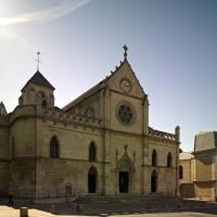 Église Saint-Pierre-et-Saint-Paul de Montreuil - Exterior, western frontispiece looking southeast