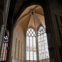 Cathédrale Saint-Just-Saint-Pasteur de Narbonne - Interior, chevet, east ambulatory looking northeast into axial chapel, vault