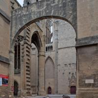 Cathédrale Saint-Just-Saint-Pasteur de Narbonne - Exterior, the unfinished west end looking into nave