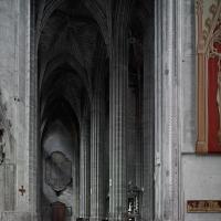 Cathédrale Saint-Just-Saint-Pasteur de Narbonne - Interior, chevet, north aisle looking west 