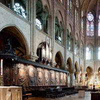 Cathédrale Notre-Dame de Paris - Interior, chevet lookimg northeast 