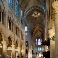 Cathédrale Notre-Dame de Paris - Interior, nave looking northeast