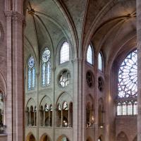 Cathédrale Notre-Dame de Paris - Interior, crossing space, gallery level looking northwest into nave and north transept