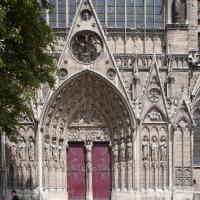 Cathédrale Notre-Dame de Paris - Exterior, south transept portal