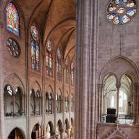 Cathédrale Notre-Dame de Paris - Interior, chevet and crossing space (south transept),gallery level looking northeast