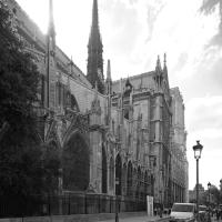 Cathédrale Notre-Dame de Paris - Exterior, chevet and north transept looking southwest