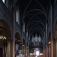 Église Saint-Germain-des-Prés - Interior, nave looking west
