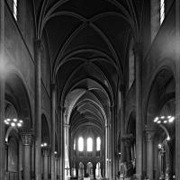 Église Saint-Germain-des-Prés - Interior, nave looking east