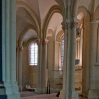 Église Saint-Martin-des-Champs - Interior, chevet, northeast ambulatory looking northeast