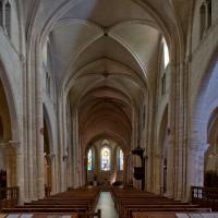 Église Saint-Pierre-de-Montmartre - Interior, nave looking east