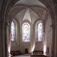 Église Saint-Pierre-de-Montmartre - Interior, chevet looking southeast, axial chapel elevation