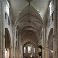 Église Saint-Pierre-de-Montmartre - Interior, nave looking east