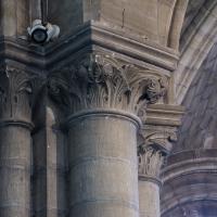 Collégiale Notre-Dame de Poissy - Interior, chevet, hemicycle, axial chapel entrance, pier capitals