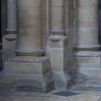Collégiale Notre-Dame de Poissy - Interior, nave, north arcade, pier bases