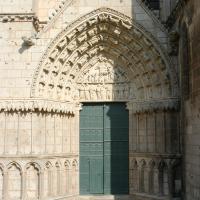 Cathédrale Saint-Pierre de Poitiers - Exterior, western frontispiece, south portal