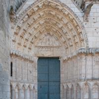 Cathédrale Saint-Pierre de Poitiers - Exterior, western frontispiece, north portal