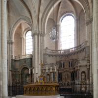 Cathédrale Saint-Pierre de Poitiers - Interior, chevet, east end and north lateral chapel