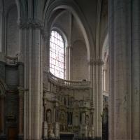 Cathédrale Saint-Pierre de Poitiers - Interior, chevet, north aisle looking southeast toward altar