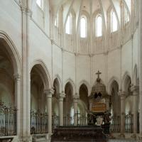 Église Notre-Dame de Pontigny - Interior, chevet elevation looking northeast