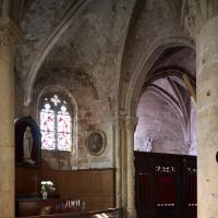 Cathédrale Saint-Maclou de Pontoise - Interior, east ambulatory looking south
