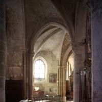 Cathédrale Saint-Maclou de Pontoise - Interior, north ambulatory looking east