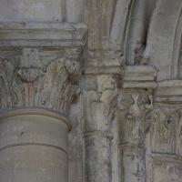 Cathédrale Saint-Maclou de Pontoise - Interior, chevet, hemicycle, arcade, capitals