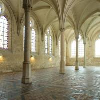 Abbaye de Royaumont - Interior, refectory and kitchens
