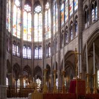 Basilique de Saint-Denis - Interior, crossing looking southeast into chevet