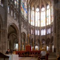 Basilique de Saint-Denis - Interior, crossing looking northeast into chevet