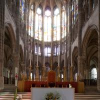 Basilique de Saint-Denis - Interior, chevet looking east from crossing