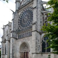 Basilique de Saint-Denis - Exterior, north transept elevation looking southeast