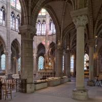 Basilique de Saint-Denis - Interior, south chevet aisle looking northeast