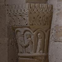 Basilique de Saint-Denis - Interior, crypt, south aisle, outer dado, shaft capital