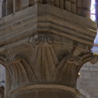 Basilique de Saint-Denis - Interior, chevet, south arcade, pier capital