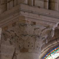 Basilique de Saint-Denis - Interior, chevet, south inner ambulatory, pier capital