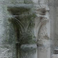Basilique de Saint-Denis - Exterior, south transept, south wall, shaft capital