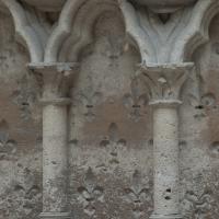 Basilique de Saint-Denis - Exterior, south transept, portal, west socle
