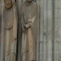 Basilique de Saint-Denis - Exterior, north transept, portal, east jamb figure