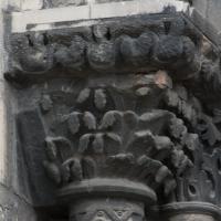 Basilique de Saint-Denis - Exterior, western frontispiece, central portal, north jamb, shaft capital