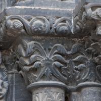 Basilique de Saint-Denis - Exterior, western frontispiece, central portal, south jamb, shaft capital