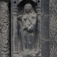 Basilique de Saint-Denis - Exterior, western frontispiece, central portal, south door post, detail
