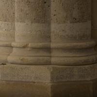 Basilique de Saint-Denis - Interior, western frontispiece, central vessel, south clerestory, vaulting shaft bases