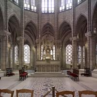 Basilique de Saint-Denis - Interior, chevet, choir looking east, altar