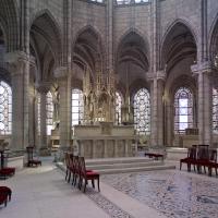 Basilique de Saint-Denis - Interior, chevet, choir looking southeast, altar