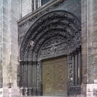 Basilique de Saint-Denis - Exterior, western frontispiece looking northeast, center portal