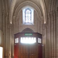 Basilique de Saint-Denis - Interior, narthex, south aisle looking west, south portal