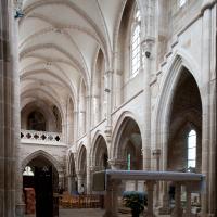 Église Notre-Dame de Saint-Père-sous-Vézelay - Interior, north nave elevation looking northwest